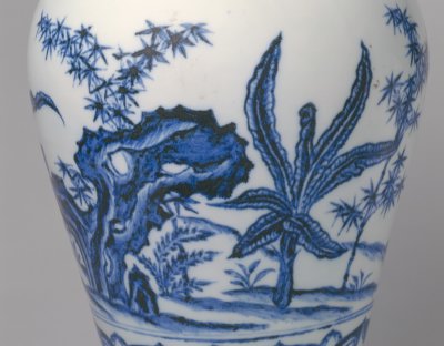 图片[4]-Blue and white plum vase with bamboo-stone and banana pattern-China Archive